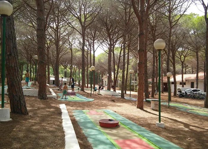 Happy Camp Mobile Homes In Village Bella Sardinia キャンプ場 サルキットゥ・クーリエリ